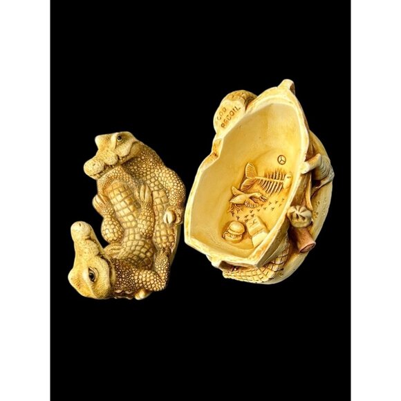 Croc Pot Crocodiles in Boat 1997 Harmony Kingdom Trinket Box Figurine - Picture 5 of 10